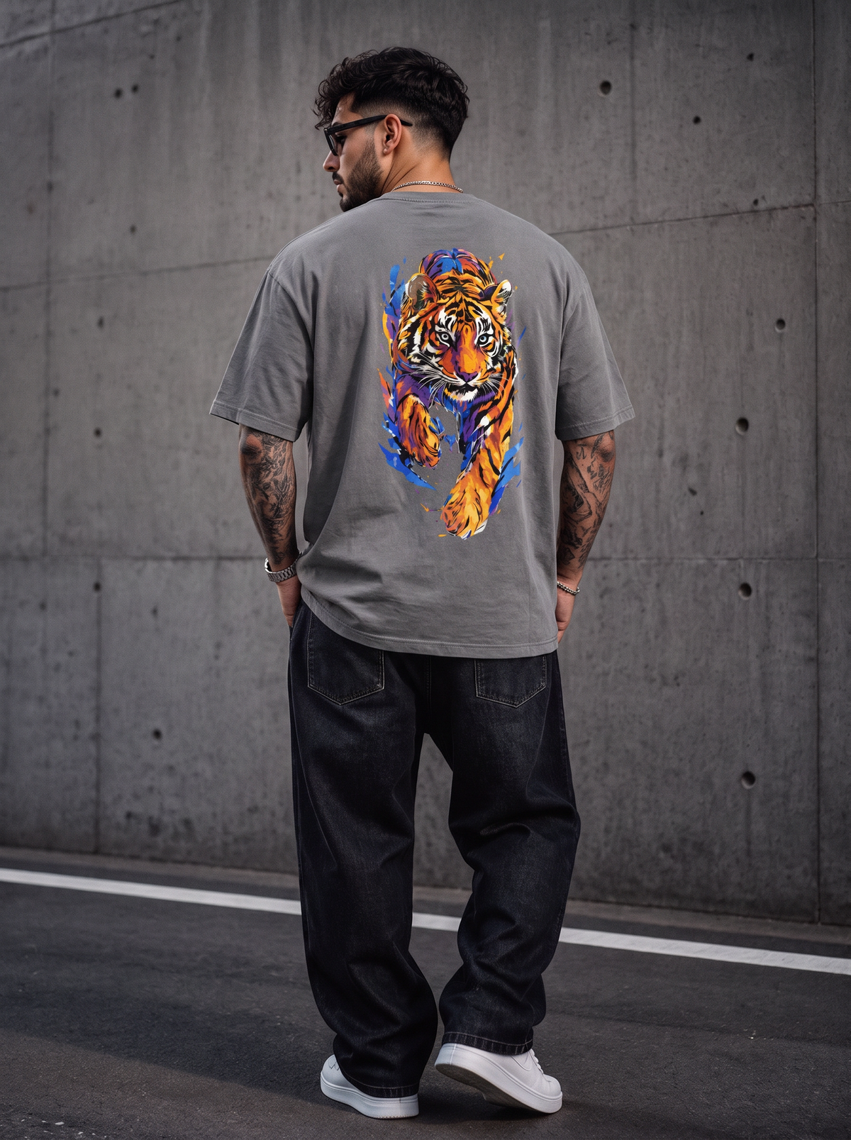 Men's Oversized Classic Tiger T-Shirt